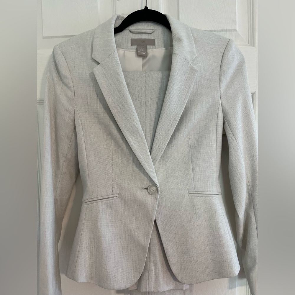 H&M Women’s Suit Set